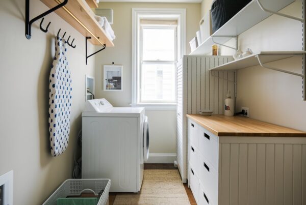 Small Laundry Room Decorating Ideas